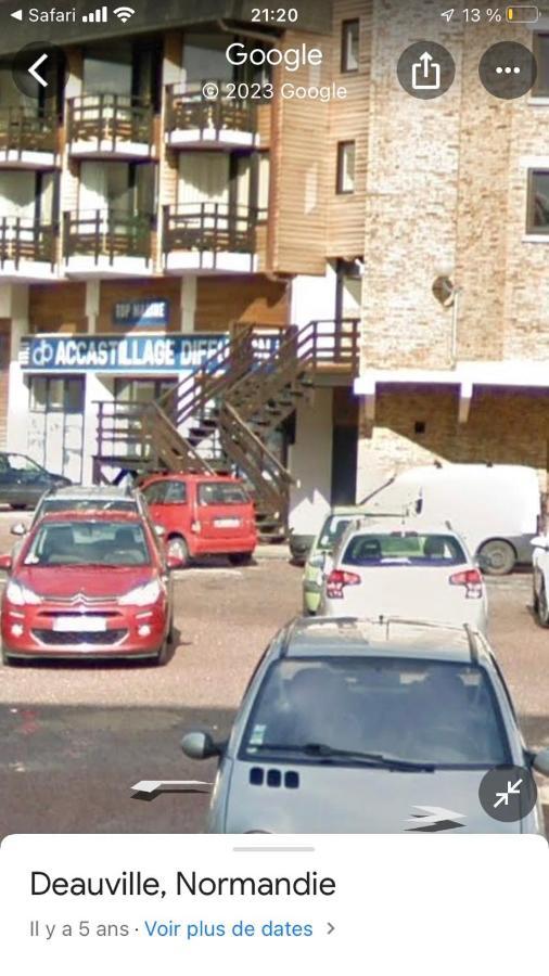 Les Marinas Port Ντοβίλ Εξωτερικό φωτογραφία